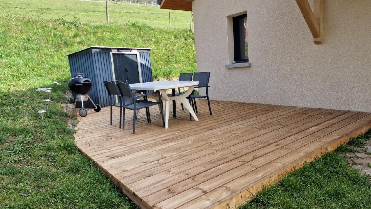 Appartement Rez De Jardin Saint-Martin-dʼUriage Dış mekan fotoğraf